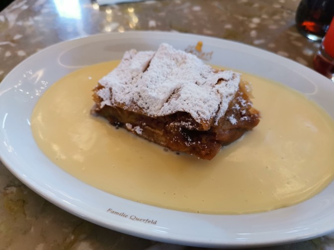 Apfelstrudel van de Apfelstrudelshow