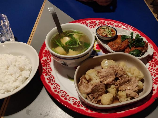 Heerlijk dineren in The Local Canteen