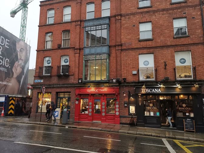 Queen of Tarts is zo klein: je loopt er zo voorbij