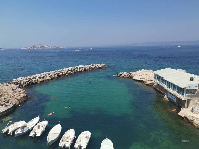 Colorbus brengt je naar de kust van Marseille