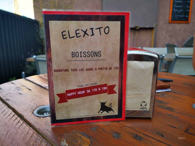 Elexito houdt het simpel