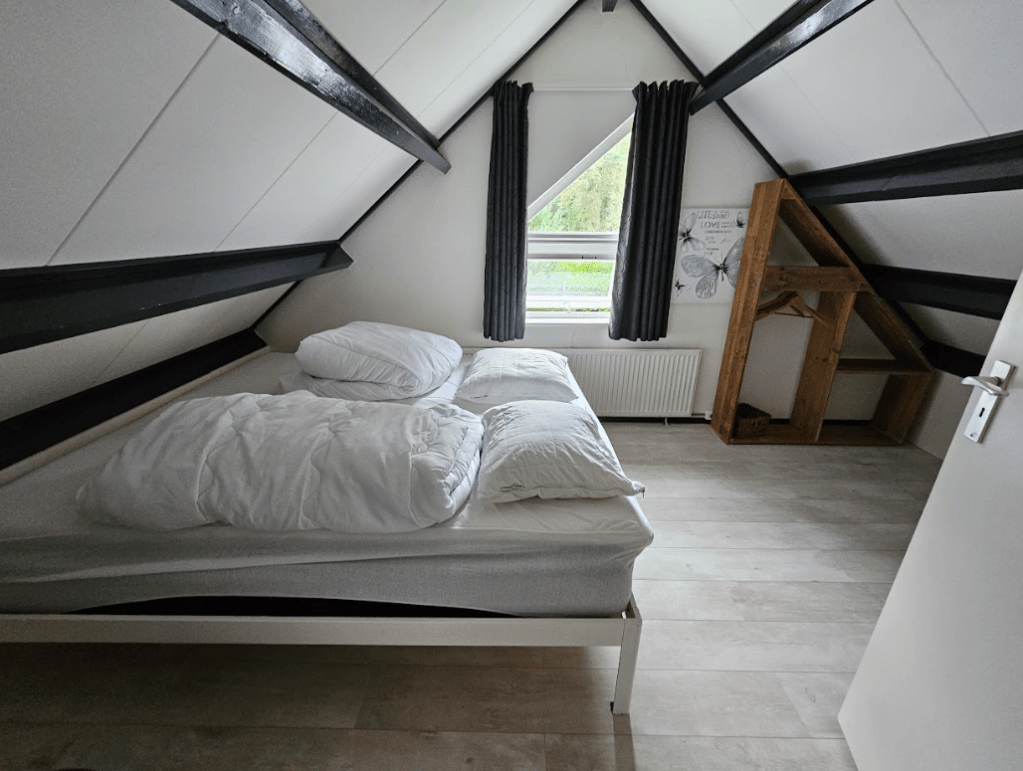 Natuurhuisje Holten slaapkamertje
